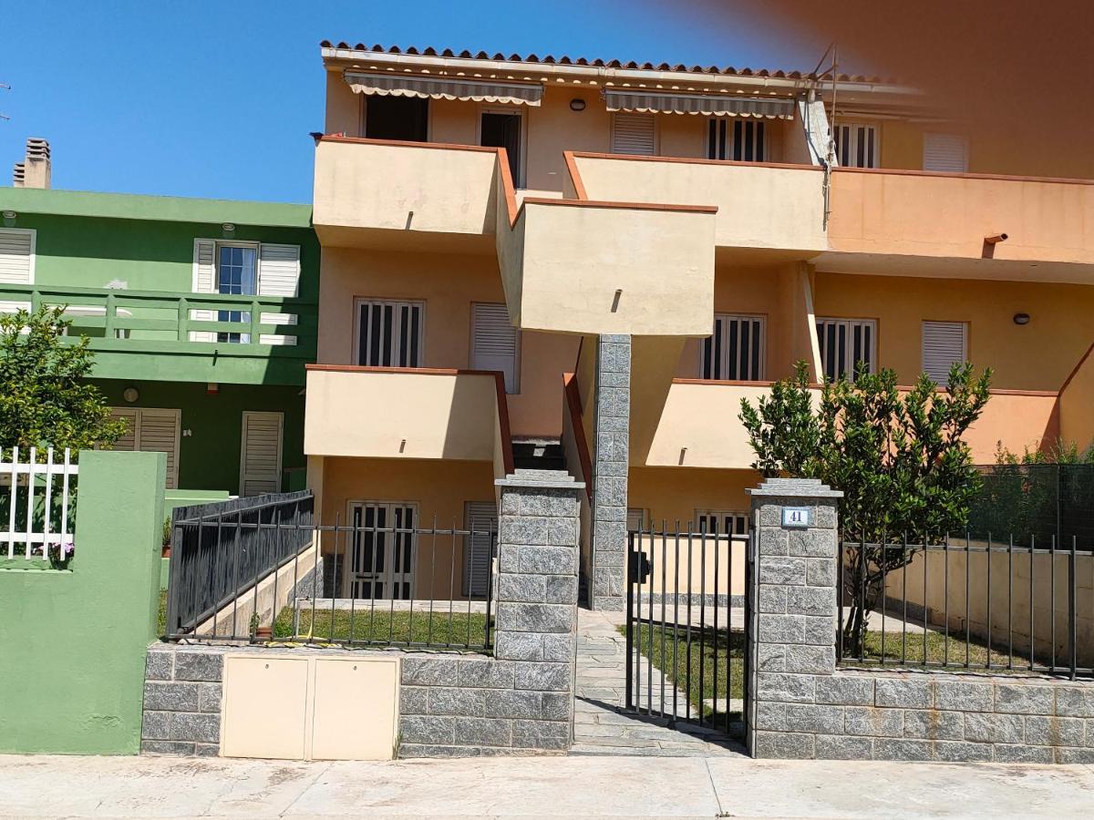 Oasy2 Apartment Villasimius Exterior foto
