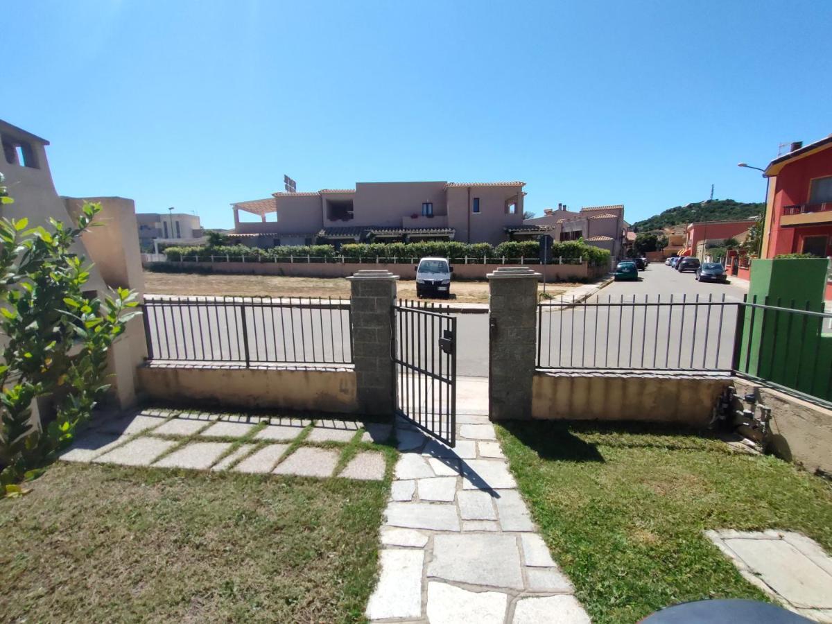 Oasy2 Apartment Villasimius Exterior foto